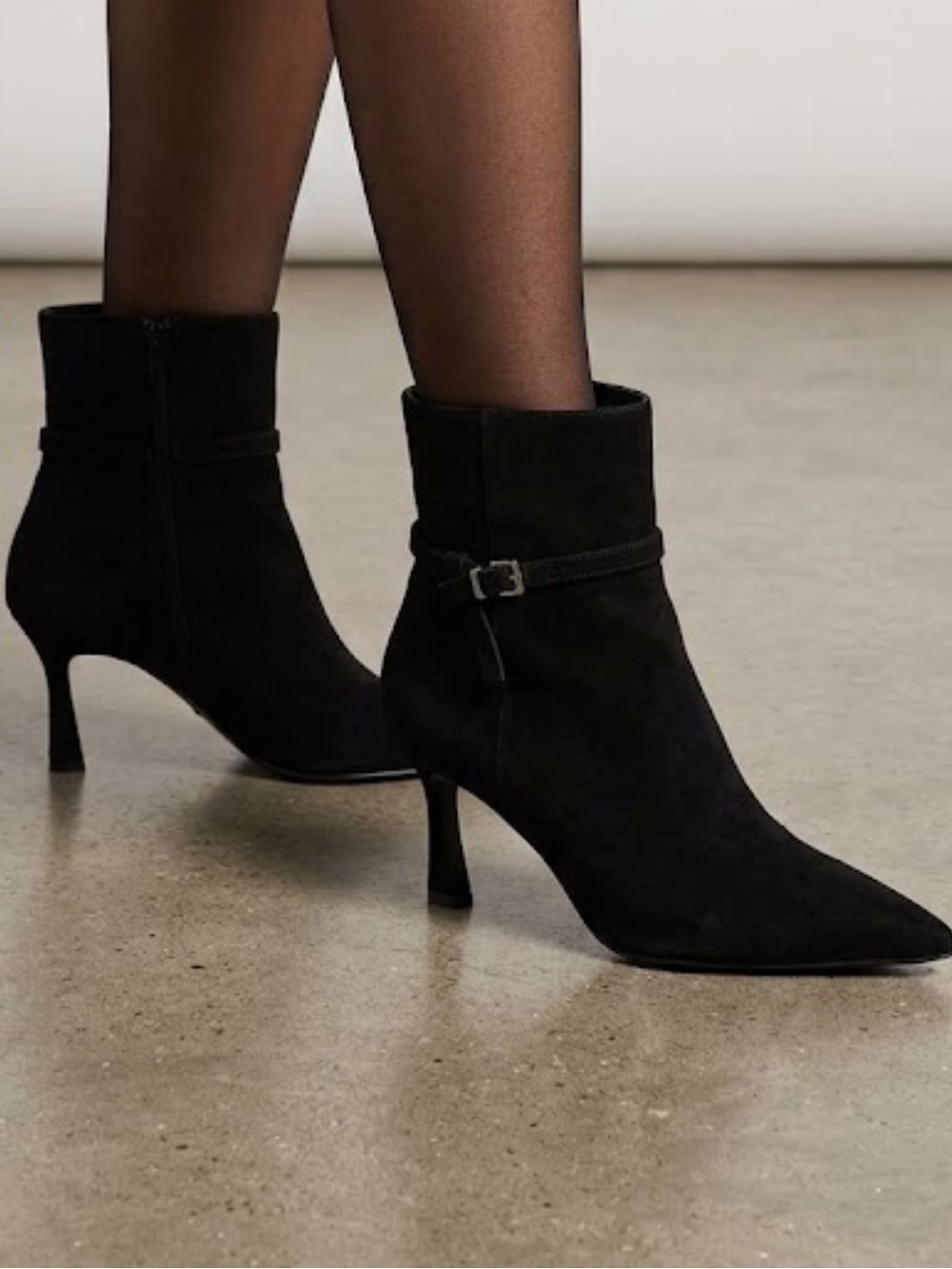 NEW  Layan Bootie Black Suede Bücke SZ-10 y2k Preppy